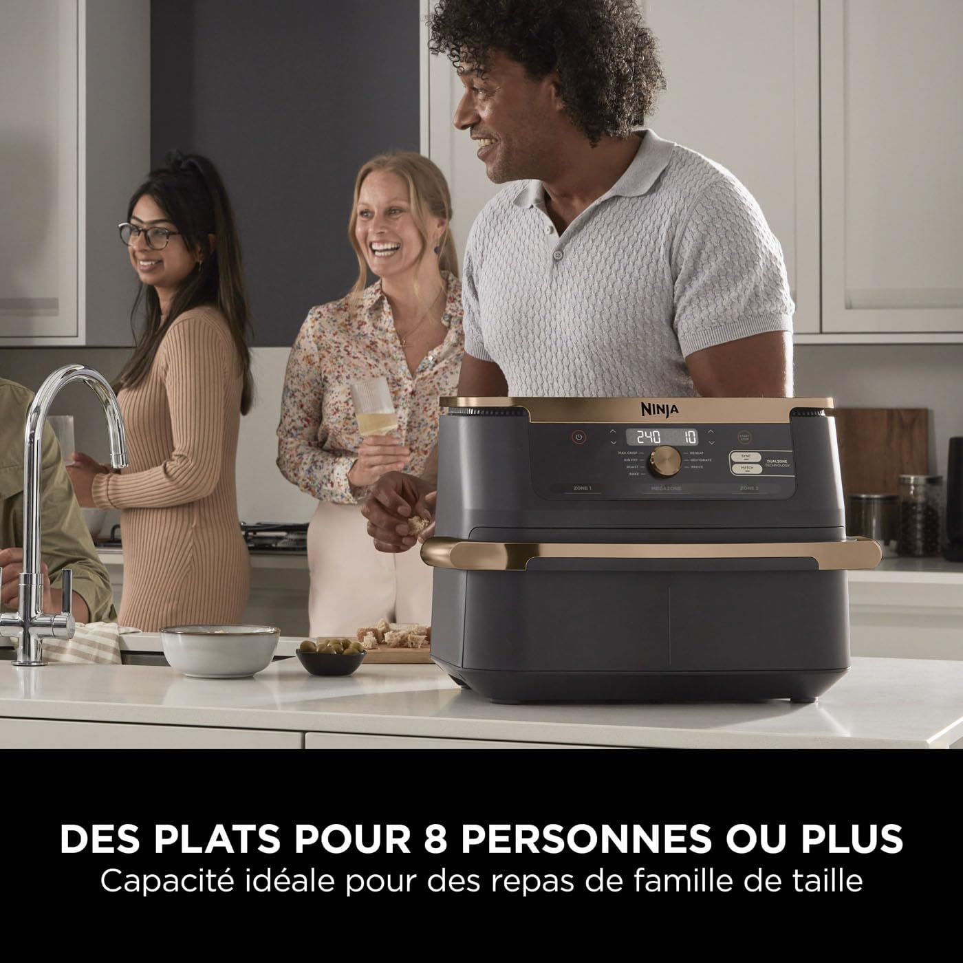 NINJA Foodi FlexDrawer Air Fryer, Dual Zone Avec Séparateur Amovible, Grand Tiroir de 10.4 L, 7-en-1, Double Zone, Pièces Antiadhésives Compatibles Au Lave-Vaisselle, Noir & Cuivre, AF500EUCP